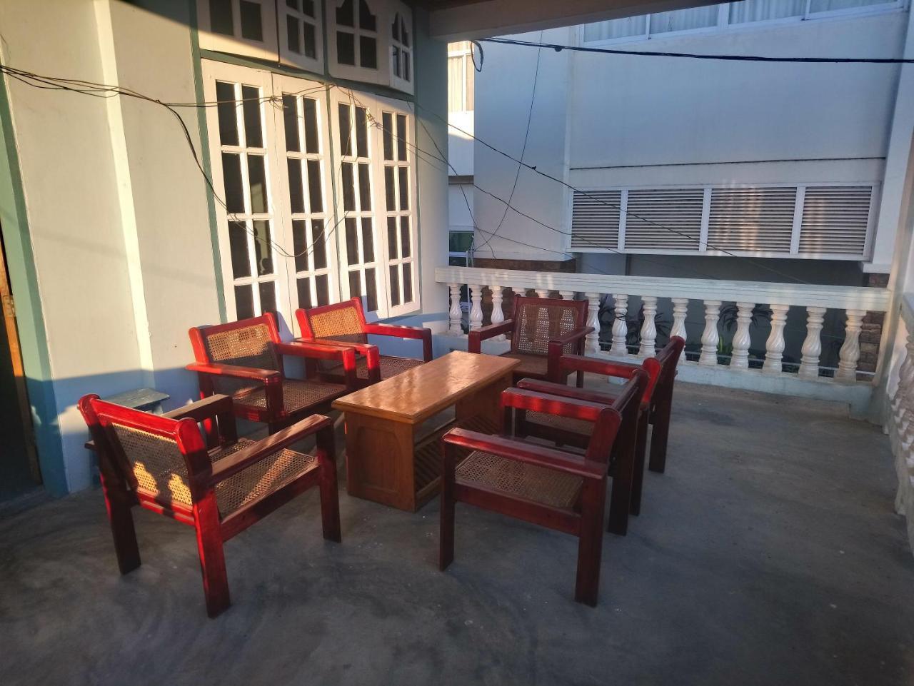 Diamond Star Guest House Науншве Екстер'єр фото