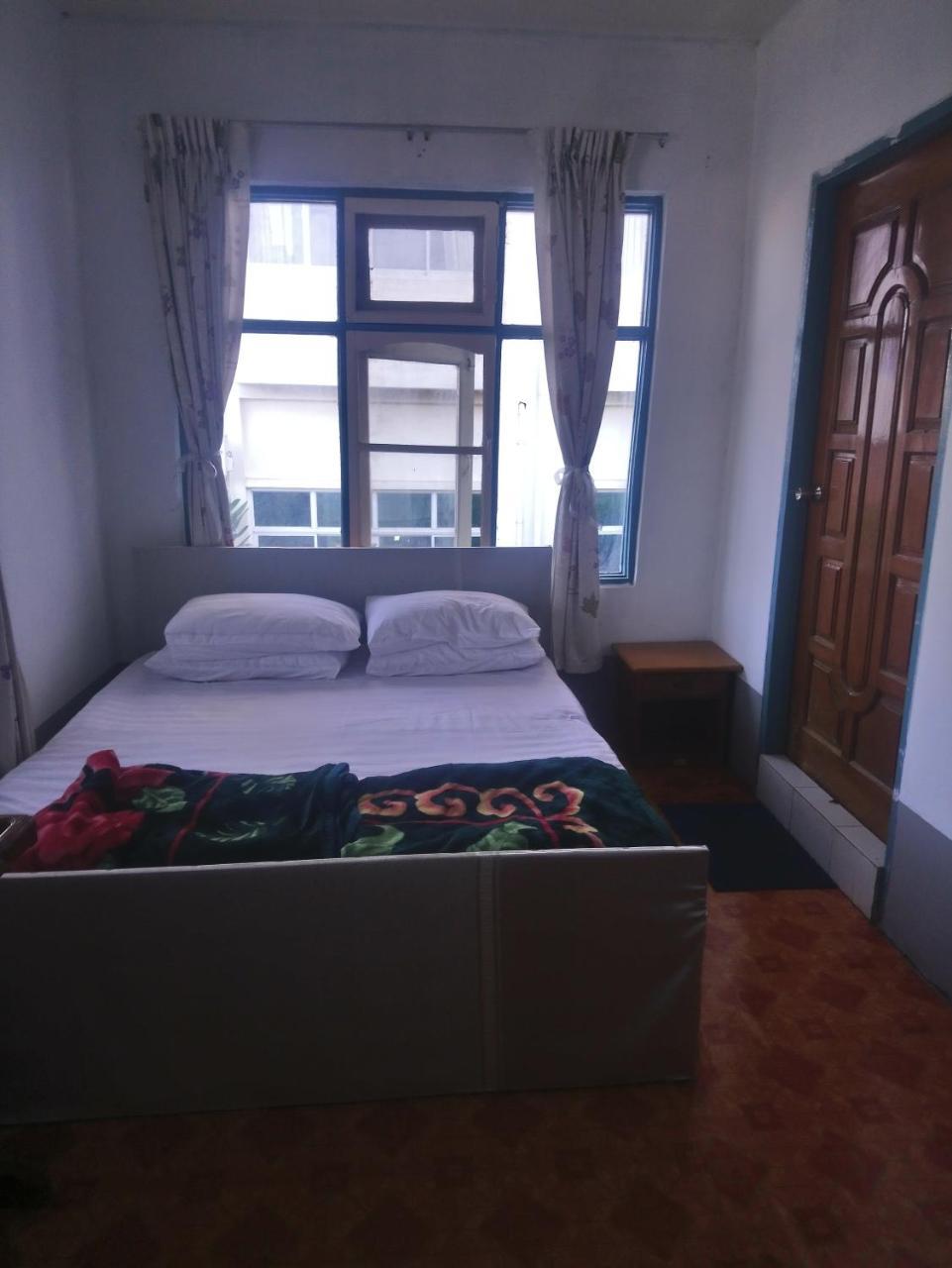Diamond Star Guest House Науншве Екстер'єр фото